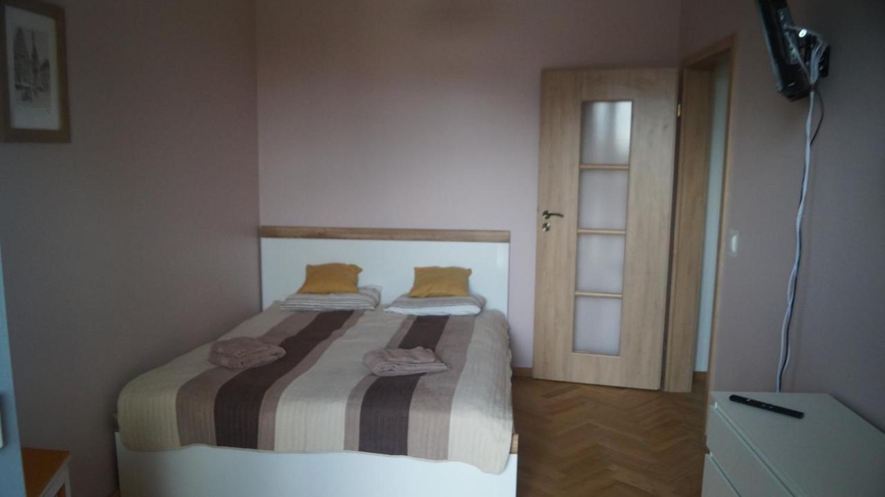 Old Town Chic - 2 Pokoje, Bezplatny Parking, F-Vat Apartment Вроцлав Екстериор снимка