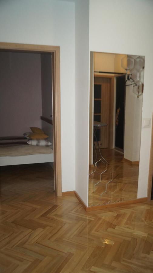 Old Town Chic - 2 Pokoje, Bezplatny Parking, F-Vat Apartment Вроцлав Екстериор снимка